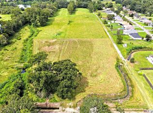 38227 Lakeview Dr, Geismar, LA 70734