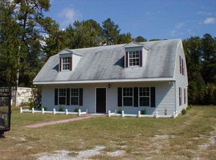 4111 Providence Rd, Hayes, VA 23072