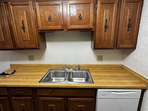 3rd image of 9726 S 5th St #2C