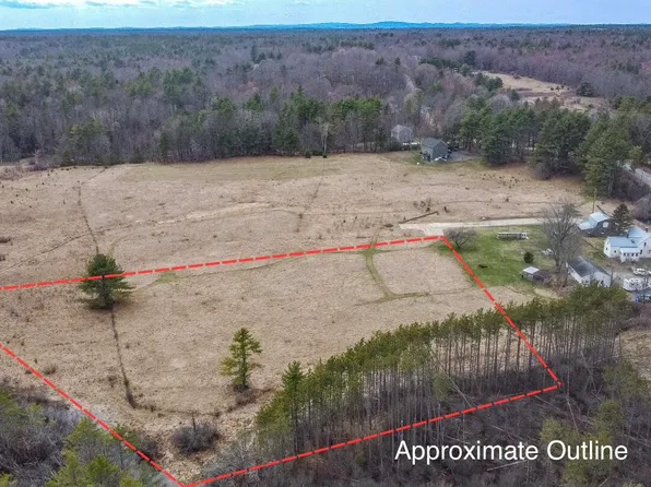 12 Bumblebee Road, Gorham, ME 04038