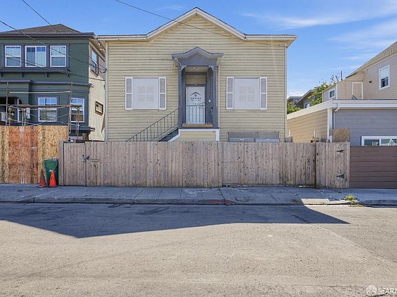 2nd image of 881 21st St