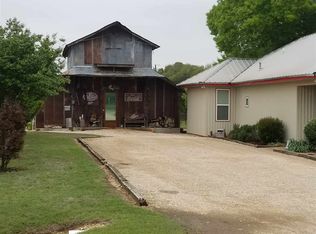 365 W 4th St, Crawford, TX 76638