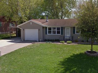1900 Golden Grv, Quincy, IL 62305