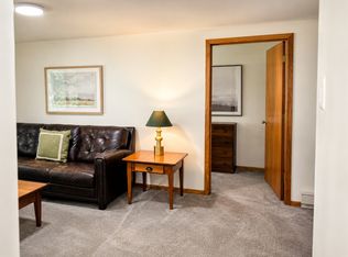 800 State St #9, Guthrie Center, IA 50115