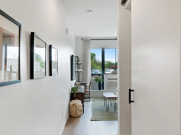 3725 Stinson Apartments — Photo 11