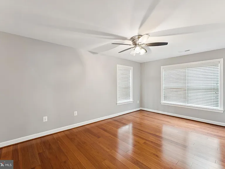7351 Nicole Marie Ct — Photo 18