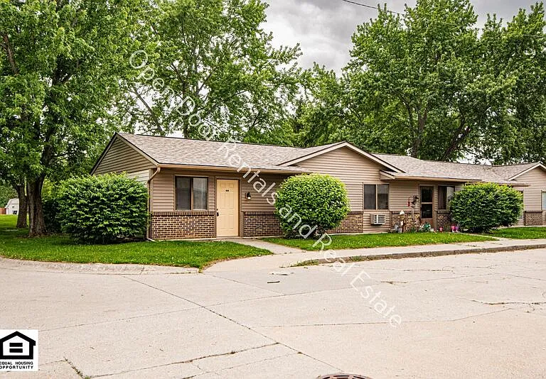101 Autumn Hills Dr — Photo 1