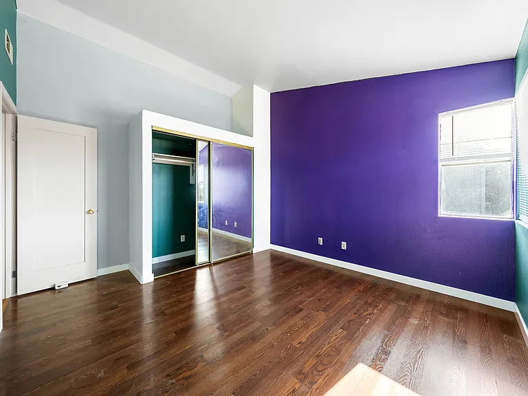 5057 Keeney St — Photo 17
