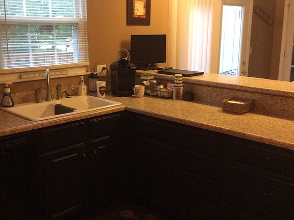 5th image of 4676 Graford Ln