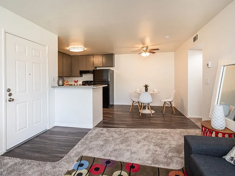 Carmel Pointe — Photo 65