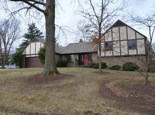 2236 Walcox Dr, Columbia, MO 65203