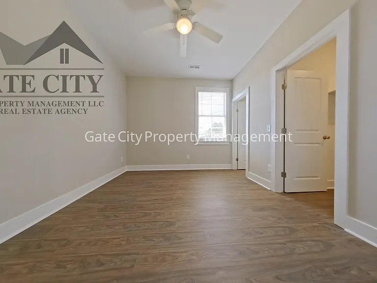540 Wallburg High Point Rd #B — Photo 9
