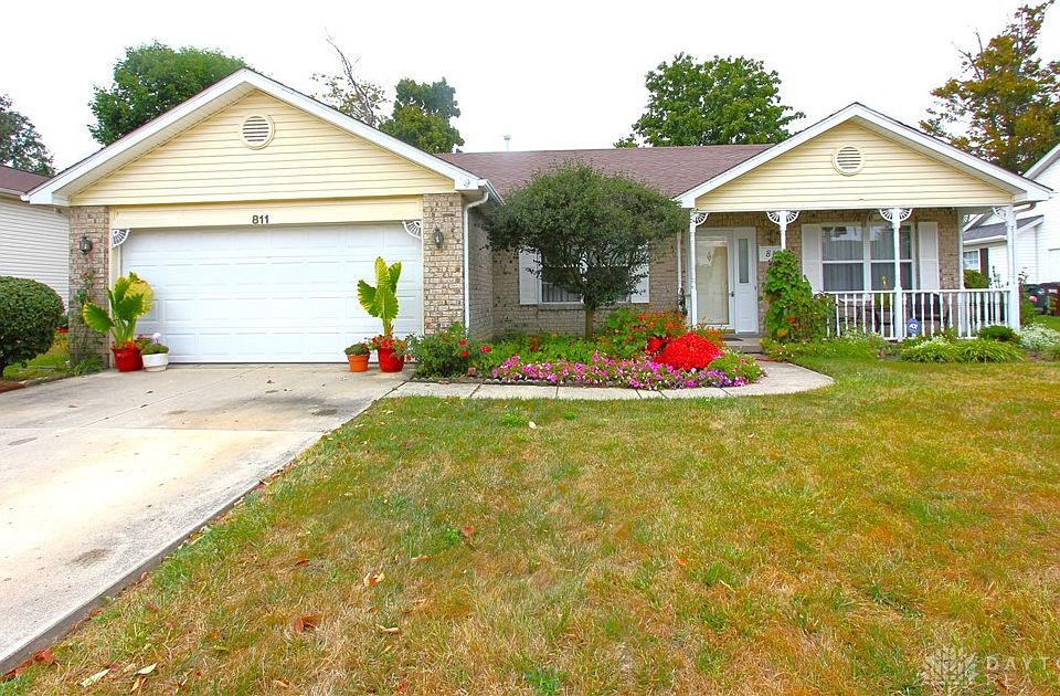 1st image of 811 Plover Ln