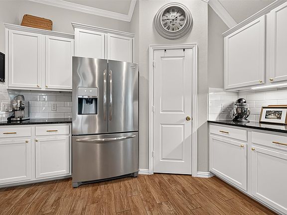 5th image of 2503 Union Bridge Ln
