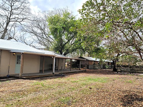 3rd image of 4362 W Midway Rd