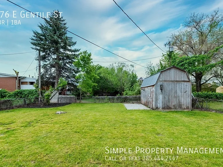 476 E Gentile St — Photo 17