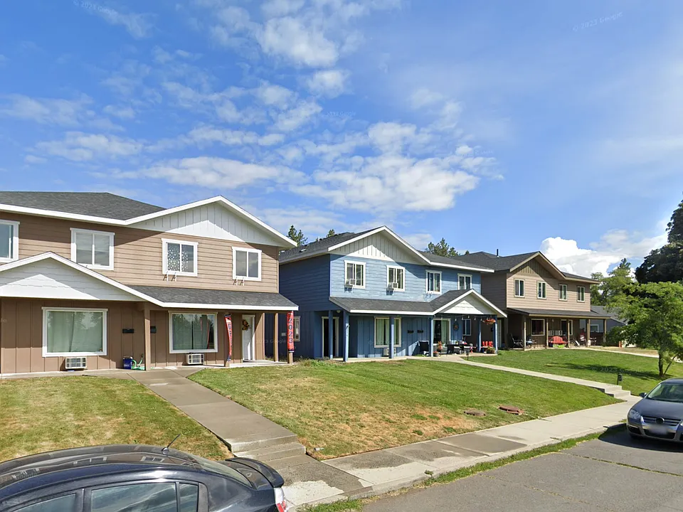 3rd Street Duplexes in Cheney near EWU!