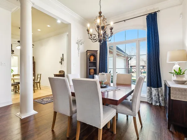 10024 Lake Charles Ct, Baton Rouge, LA 70809