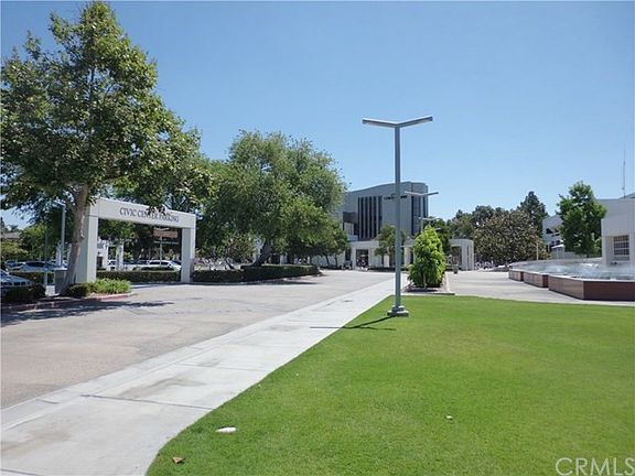 4th image of 10741 La Jara St