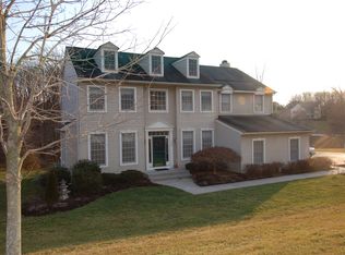1827 Morgan Ln, Collegeville, PA 19426
