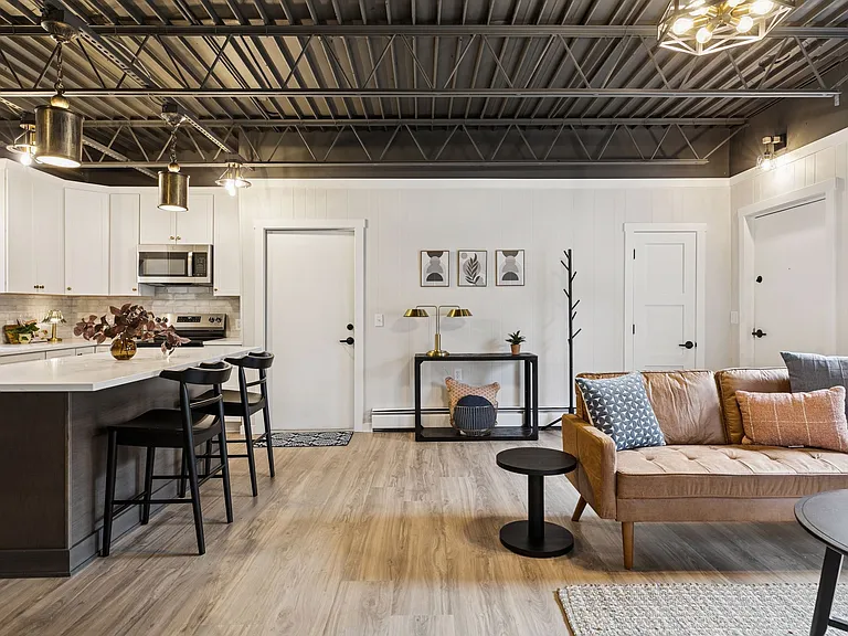 116 W Olive St #116 — Photo 10
