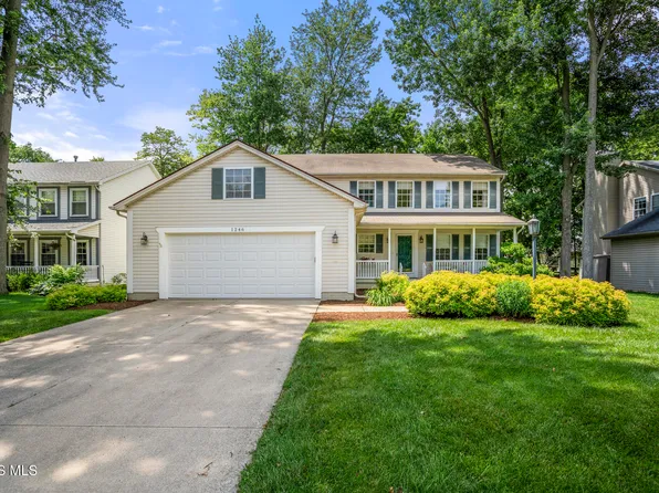 1246 Tricia Ct, Perrysburg, OH 43551