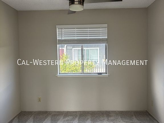 5th image of 796 Villa Ave
