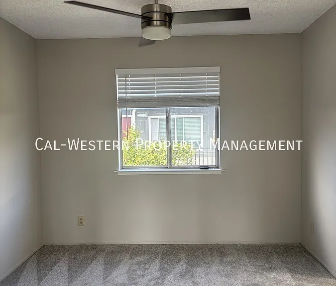 796 Villa Ave — Photo 5