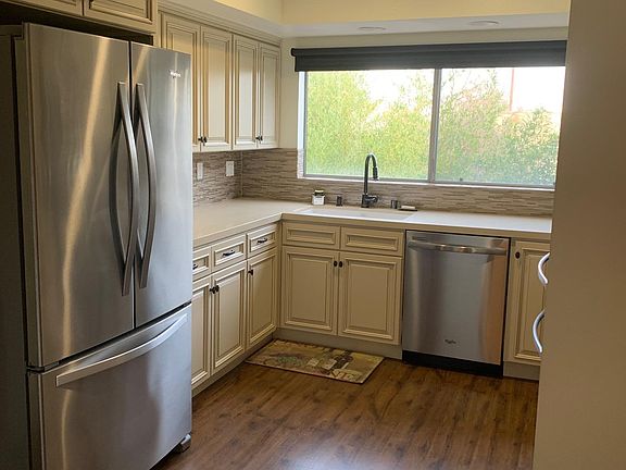 5th image of 500 S Oak Knoll Ave Unit 31