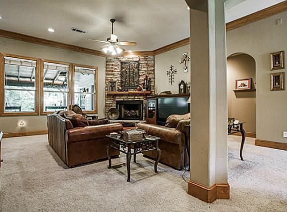 4th image of 5506 Canada Ct