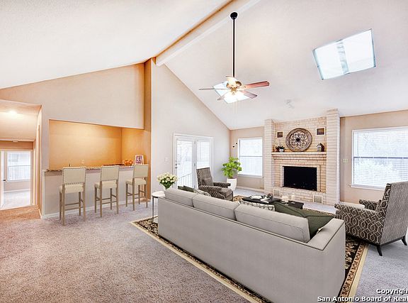 3rd image of 1511 Tarton Ln