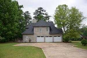 3 car garage