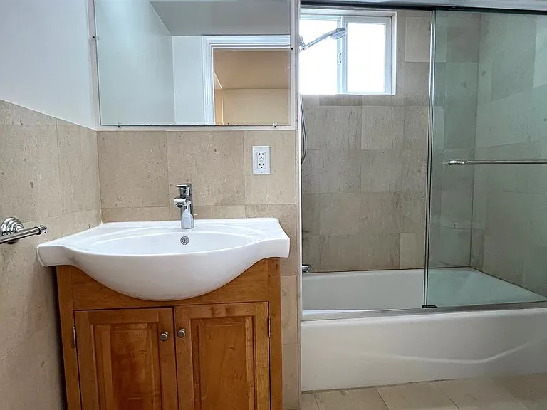 7829 Geary Blvd #4 — Photo 7
