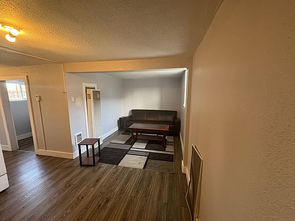 3rd image of 592 Main St Suite E