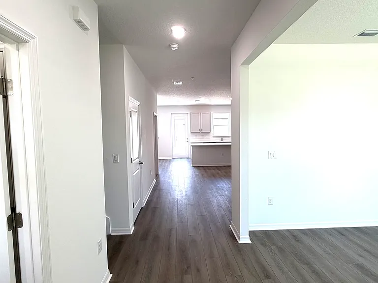 706 Blissful Gardens Way — Photo 2