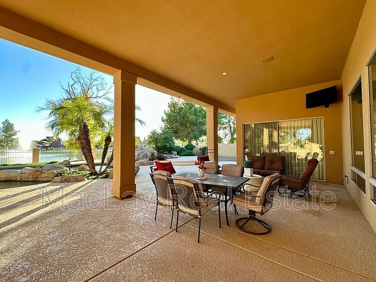 5711 W Linda Ln — Photo 39