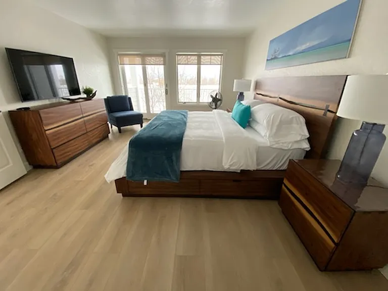 2048 Marina Ct — Photo 13