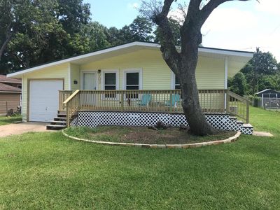 708 Winding Way St, Lake Jackson, TX, 77566