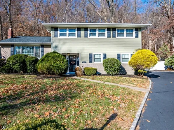 67 Canterbury Dr, Scotch Plains Twp., NJ 07076