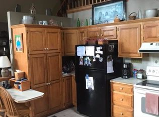 7 Central St, Newville, PA 17241