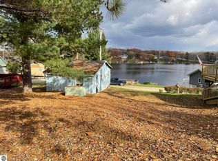 209 Lake St, Hale, MI 48739