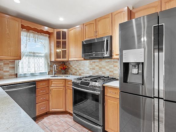 4th image of 62-65 60th Ave #1