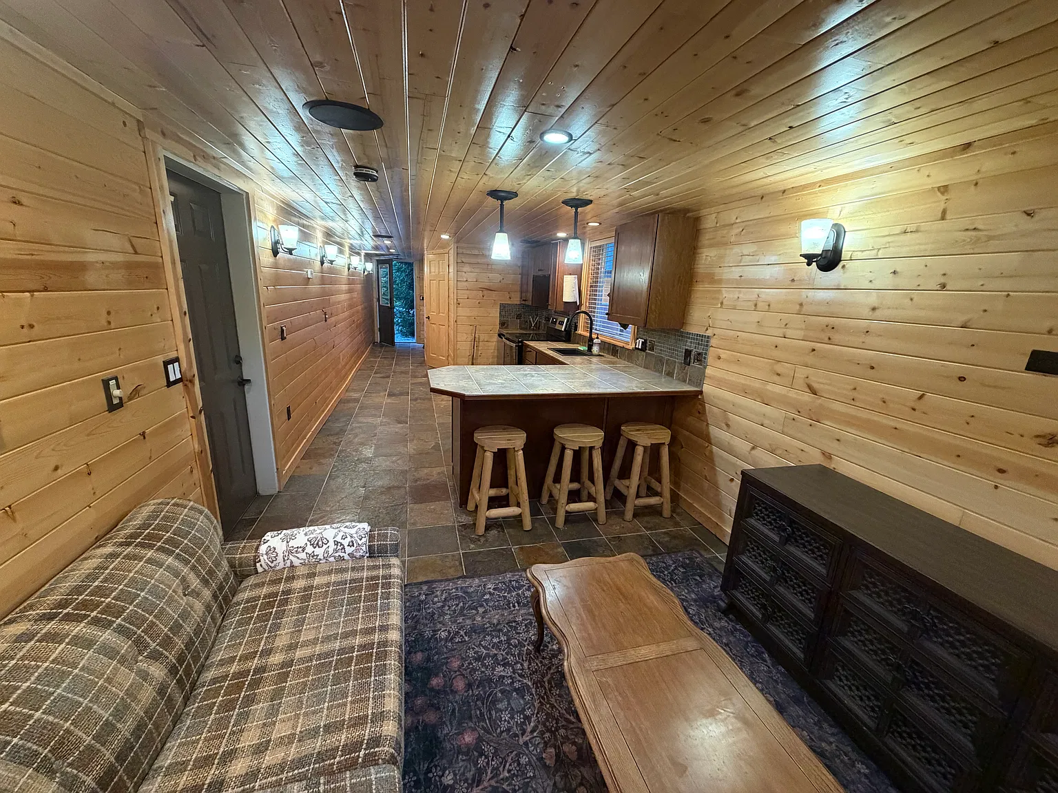 1 bed, 1000 sqft, $1,500 — Photo 3