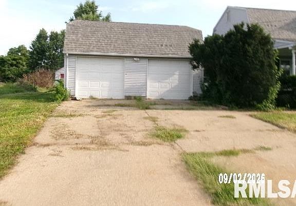 2nd image of 1213 3rd St