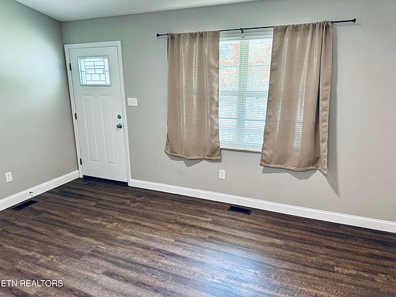 5th image of 2520 Chukar Rd