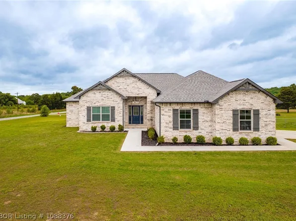 477387 E 1090th Rd, Roland, OK 74954