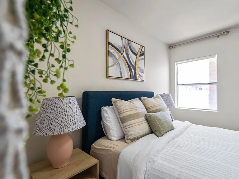 2066 Baltic Ave — Photo 34