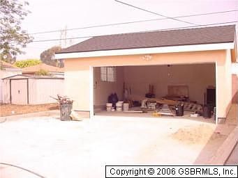 5th image of 5037 W 125th St