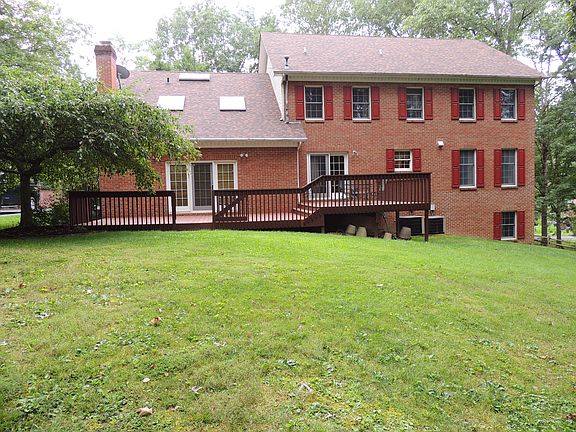 2nd image of 723 Coleman Dr