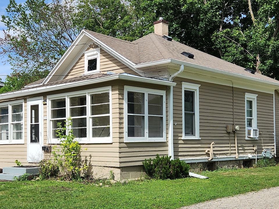 1st image of 213 S Ridge St